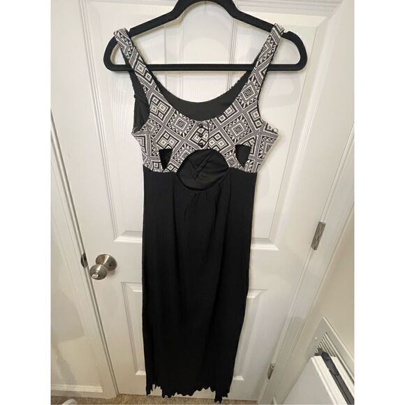 Maurice’s women’s size 0 maxi lined dress sleeveless black white - Picture 2 of 7